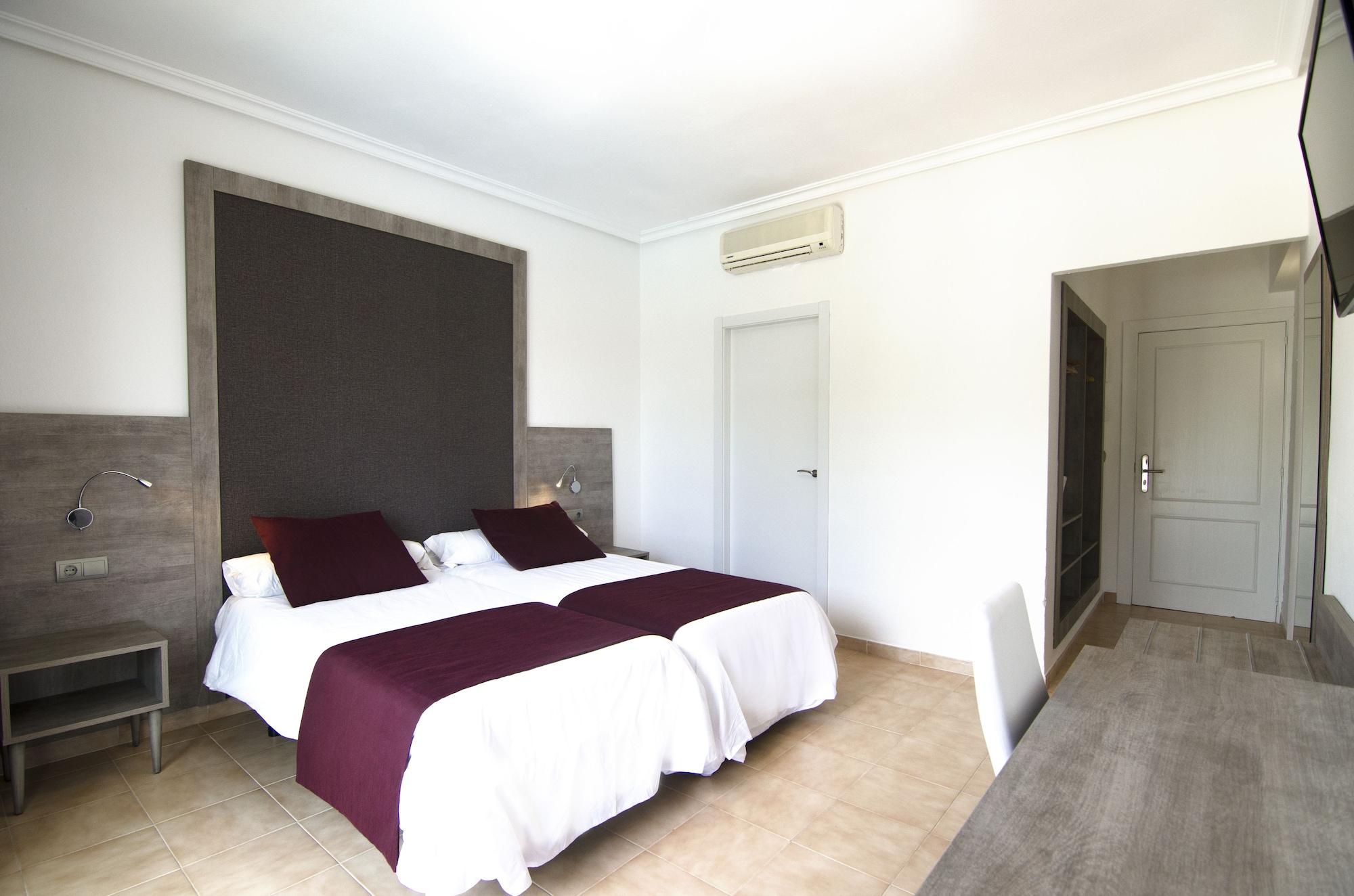 Hotel Vibra Marco Polo I - Adults Only Сан-Антонио-Абад Экстерьер фото